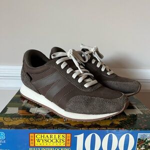 Kizik Milan Tennis Shoes Sneakers in Brown Coffee Liquer 6